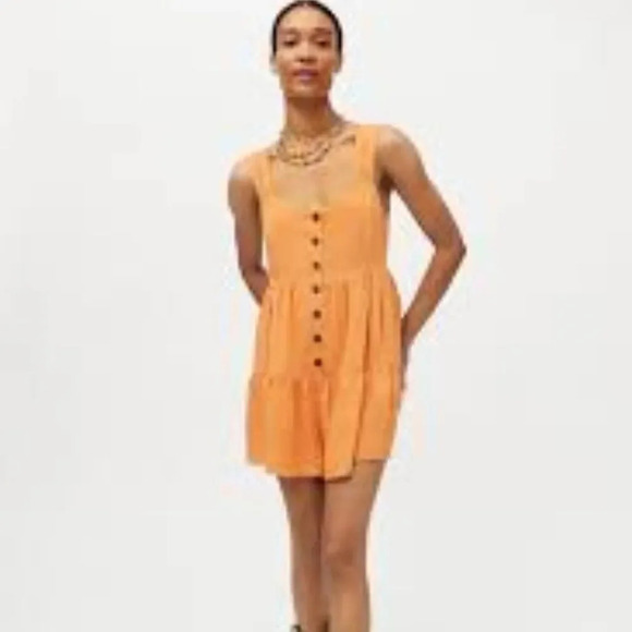 Urban Outfitters Pia Tiered Button-Front Romper Dress‎ Size Large - Picture 1 of 7